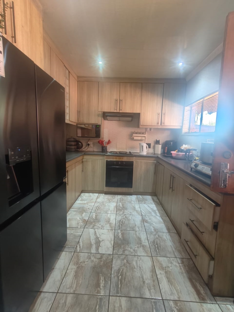 To Let 3 Bedroom Property for Rent in Sasolburg Ext 12 Free State